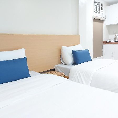 Airobedz Mckinley - Near Sm Aura Hotel Manila Exterior foto