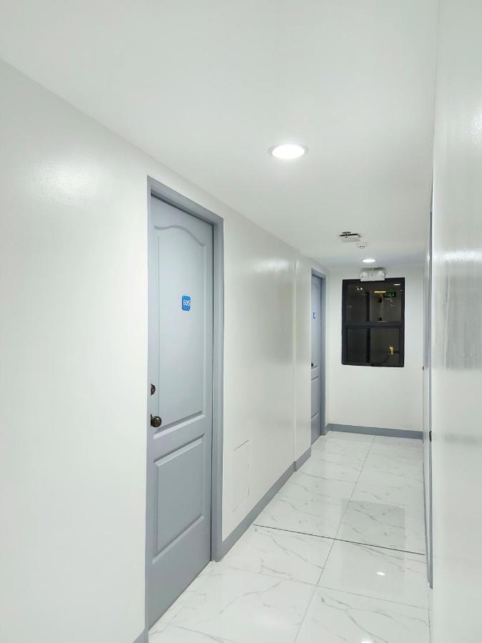 Airobedz Mckinley - Near Sm Aura Hotel Manila Exterior foto